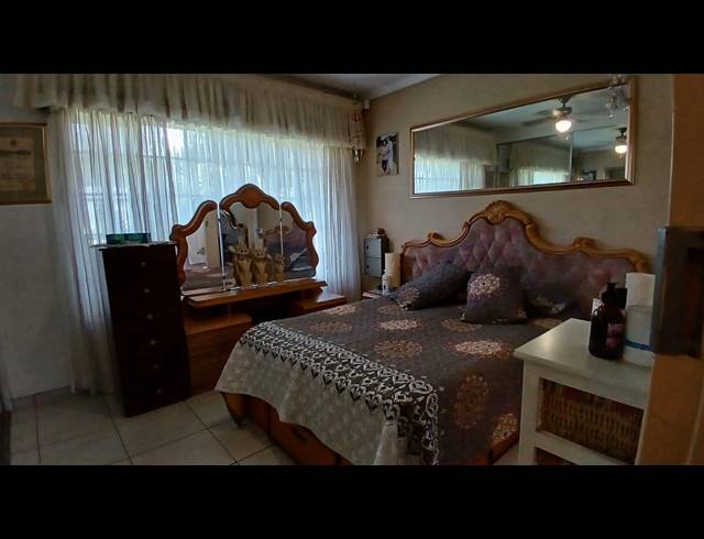 3 BEDROOM FREESTANDING FOR SALE IN BRACKENDOWNS